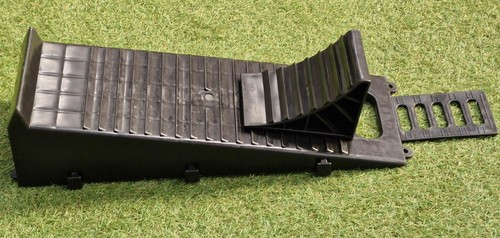 Used chockmaster wheel ramp - chockmaster,